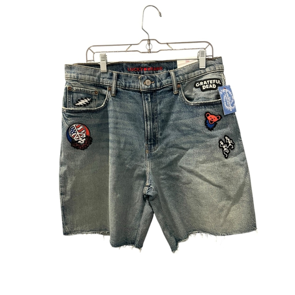 Lucky Brand Grateful Dead NWT Size 33 Denim Jean Loose Shorts Patches Embroidery - Picture 1 of 11